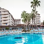 Lonicera World Üdülőközpont 4*