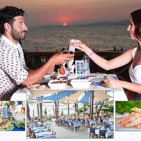 Resort Lonicera World 4*