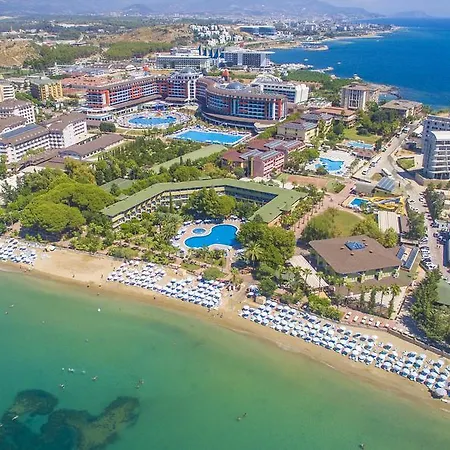 Resort Lonicera World