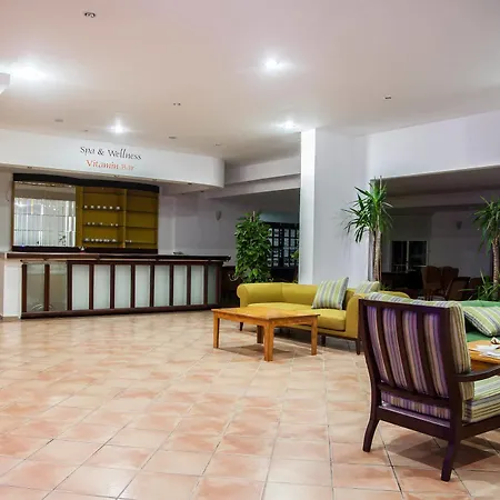 Lonicera World 4*
