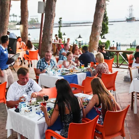 Resort Lonicera World