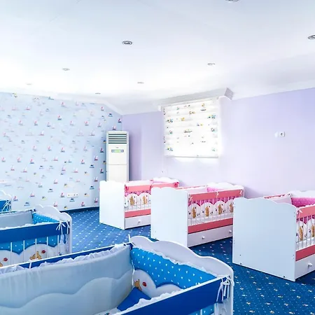 Lonicera World Resort