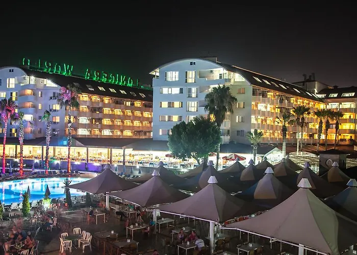 Lonicera World منتجع أفسالاّر