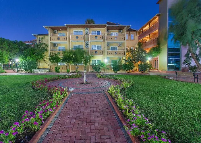 منتجع Lonicera World 4*