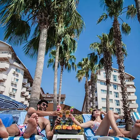 Feriested Lonicera World